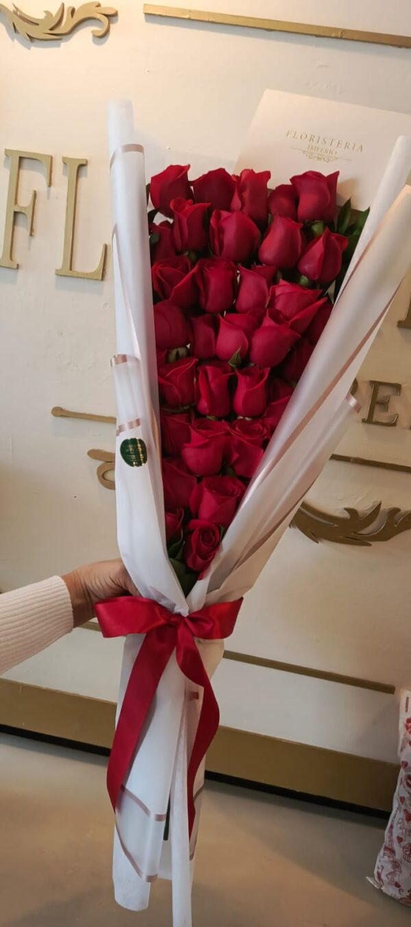 Rosas imperiales 200.000 Rosas Imperiales