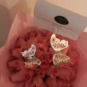 El Bouquet Alma Mía destaca por su estilo romántico y elegante, ideal para transmitir emociones profundas en ocasiones especiales. Floristería Imperio.