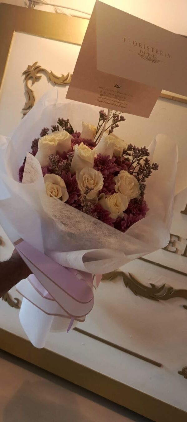 Bouquet Coquet arreglo floral